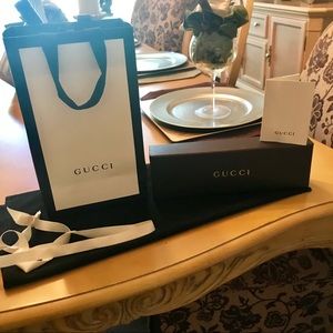 Gucci gift bag set